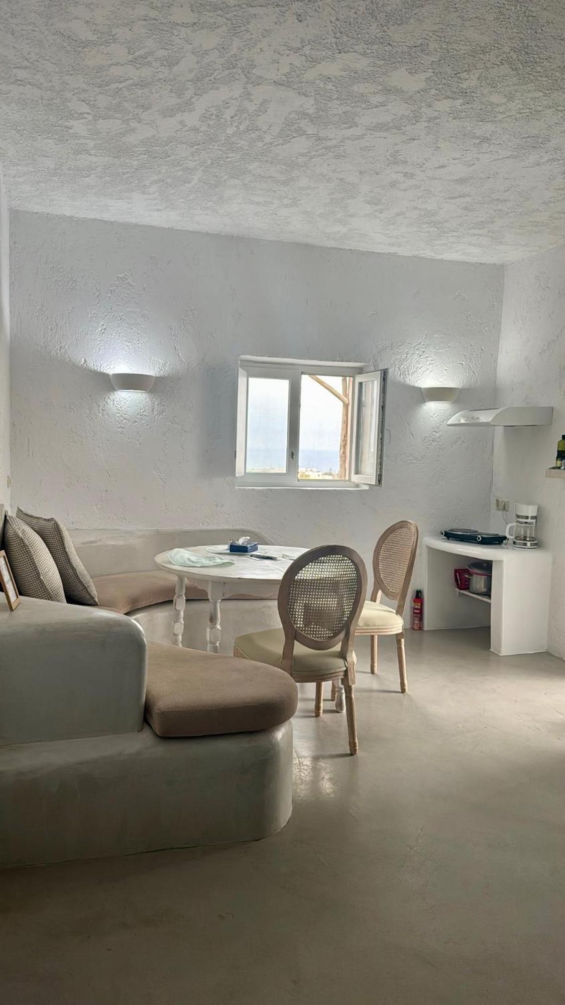 Sakas Residences Karterados (Santorini) Exterior foto